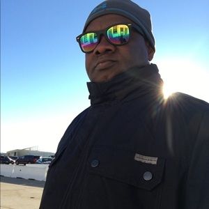 Meet your Posher, Lanre